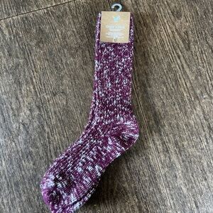American Eagle crew socks